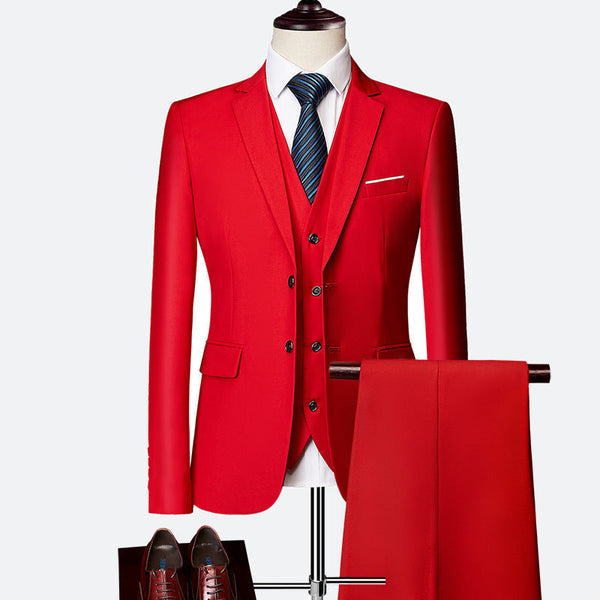 Moderne slim fit dresspakke for menn. Stilig 3-delt dress, ideell for business og festantrekk.