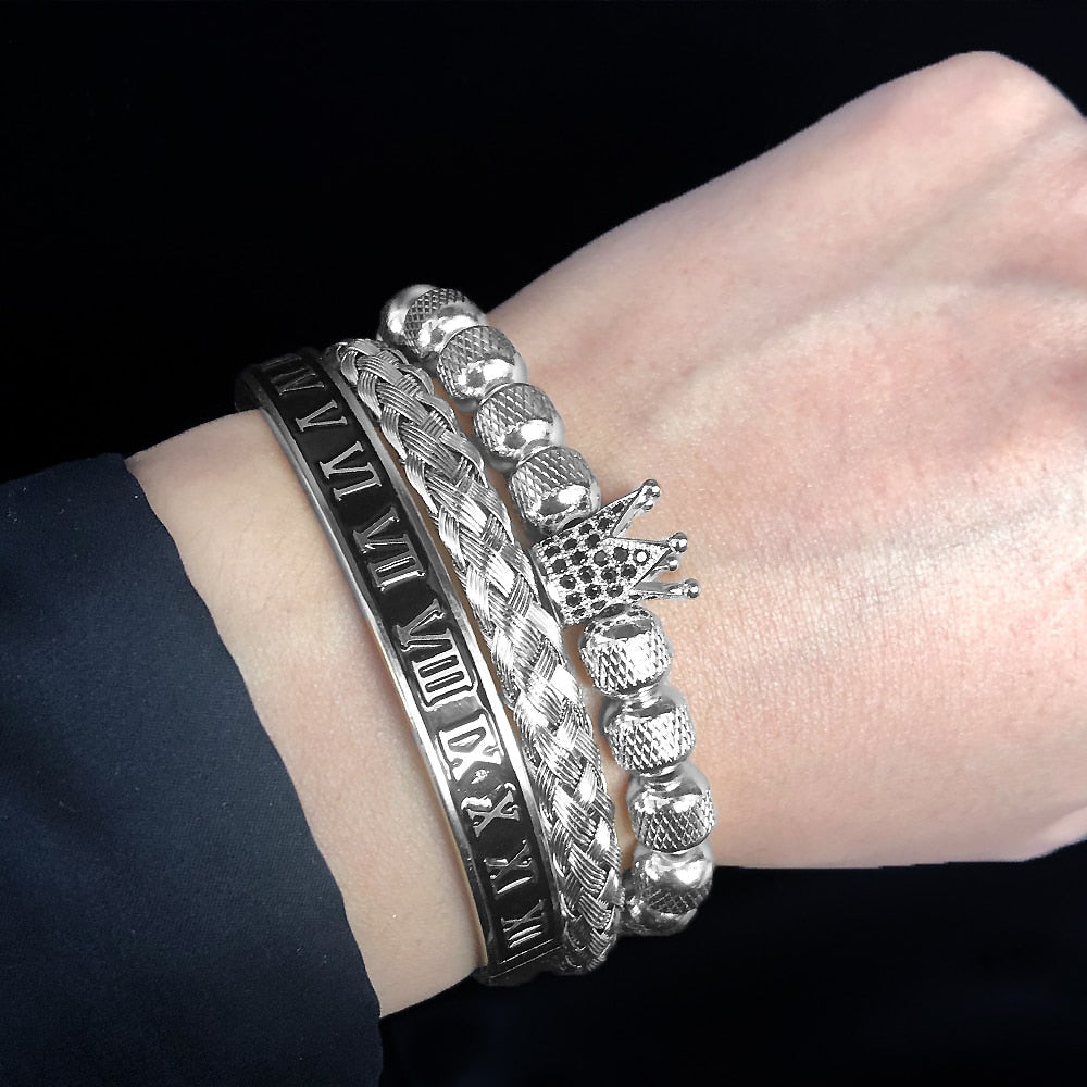 Luksuriøst kronearmbåndsett for kvinner, med strålende zirkonia og elegant bling.