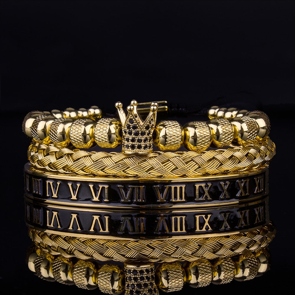 Armbåndsett for kvinner med krone, bling og zirkonia. Et smykke fullt av eleganse.