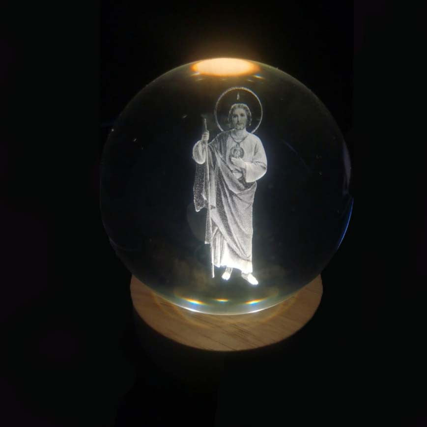 Atmosfærisk månekrystallkule bordlampe, et blikkfang med varmt LED-lys.