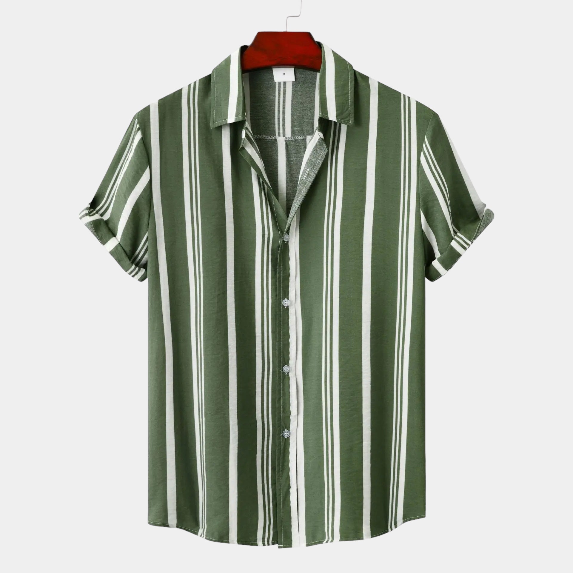 Lys blå stripete herreskjorte for menn, uformell, men elegant i klassisk stil.