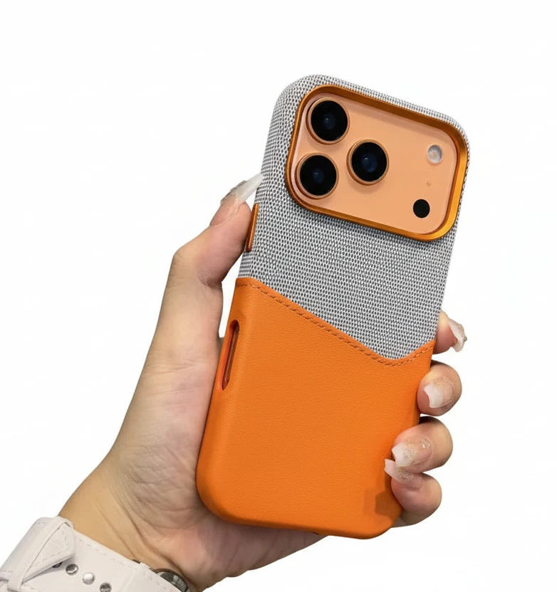 Magnetisk iPhone deksel med kortlomme. Slankt og robust mobildeksel for sikker telefonbeskyttelse.