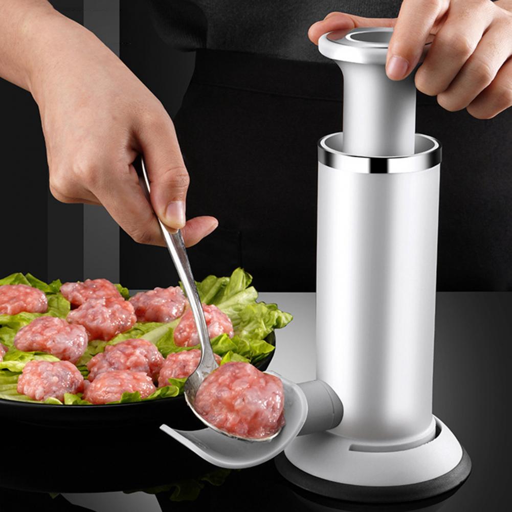 Küchenhelfer zum Wurstmachen, robustes Gehäuse, perfekt für die Produktion von hausgemachten Würsten.