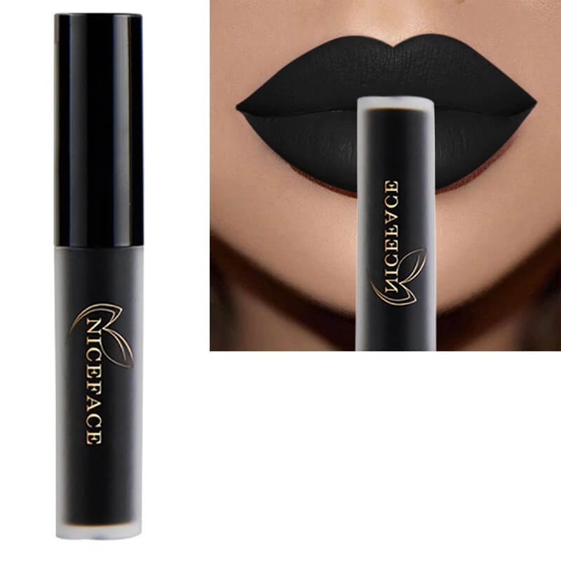 Matt flüssiger Lippenstift auf einem weißen Tuch, hinterlässt keine Rückstände, wasserfest