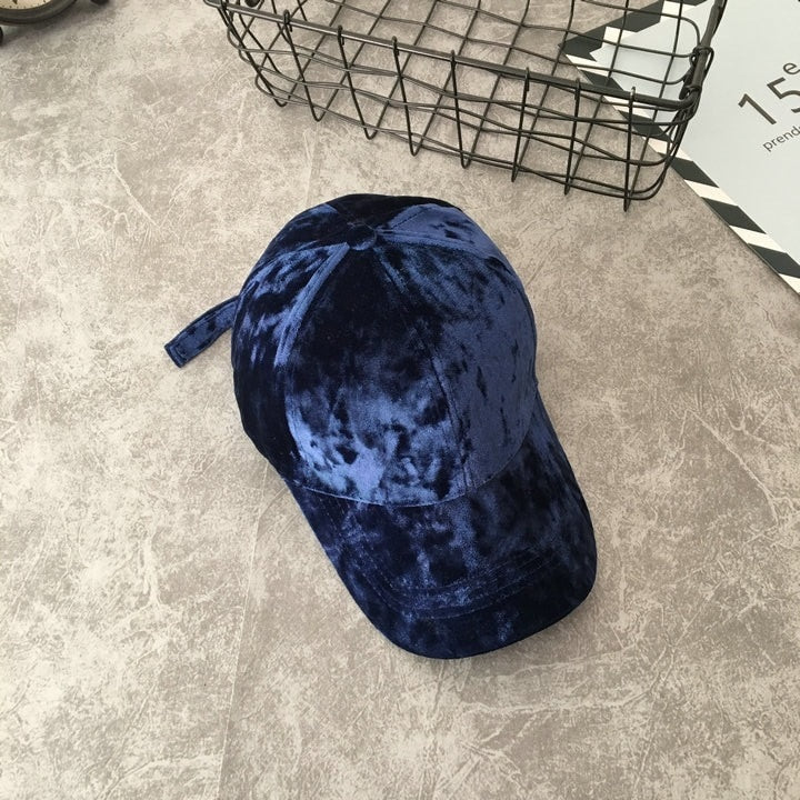 Klassisk baseballcaps for menn, moteriktig og funksjonell for god solbeskyttelse.