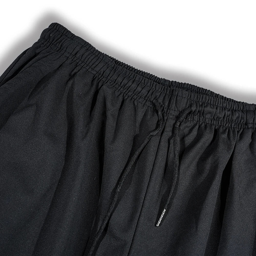 Ergonomiske joggebukser for menn, gir bevegelsesfrihet under aktivitet.