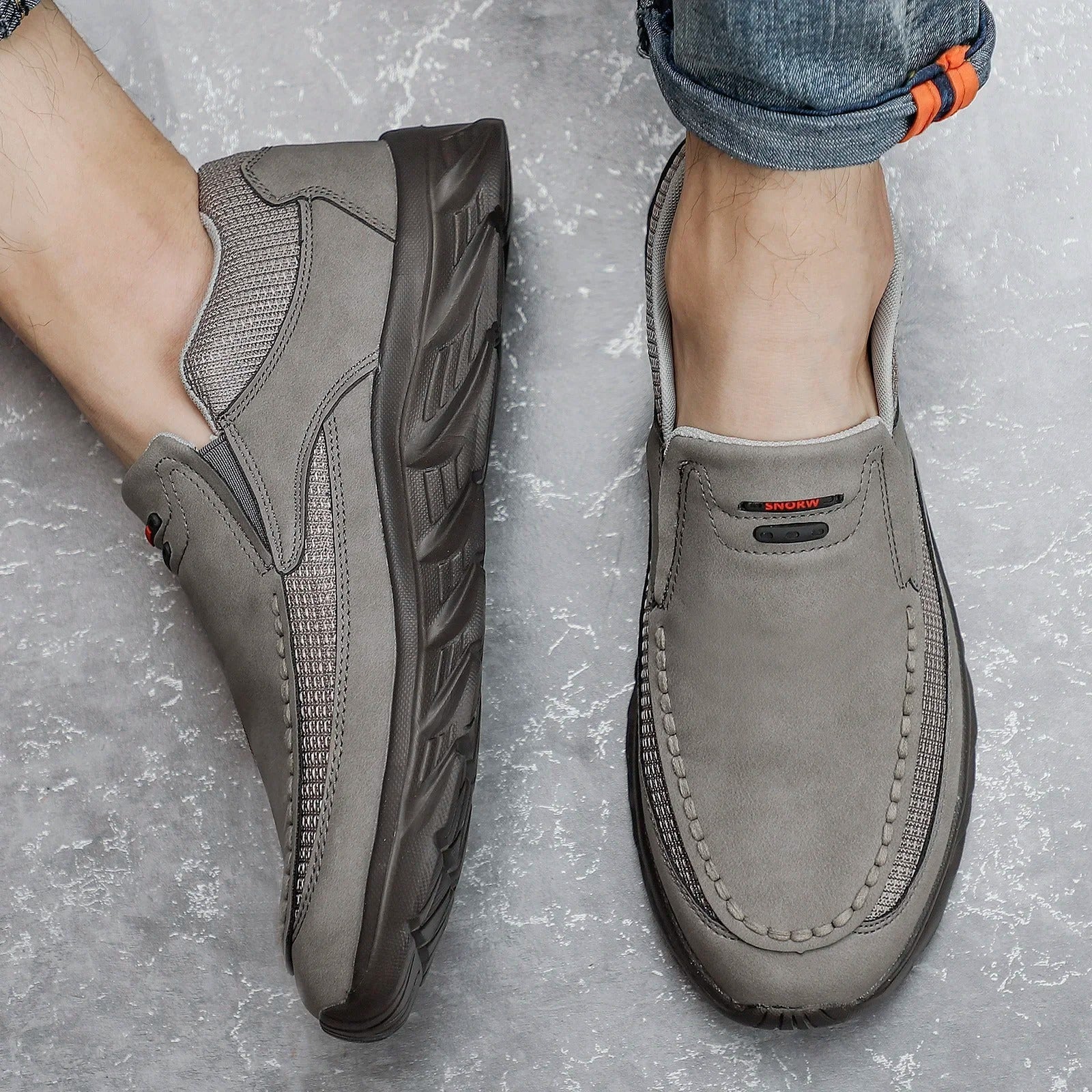 Menns lette loafers, perfekte som sommersko eller komfortable hverdags-fritidssko.