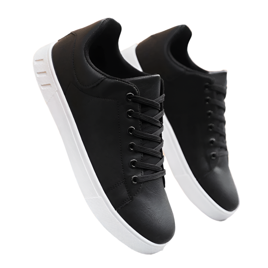 Stilige herre sneakers med en glatt, polert overflate. Moderne design for en sofistikert look.