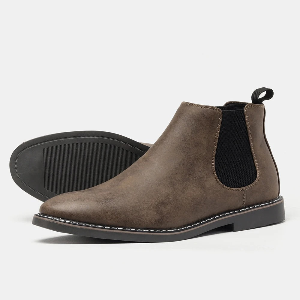 Brune retro Chelsea-støvler for menn. Komfortable slip-on ankelstøvler. Perfekt hverdagsstil.