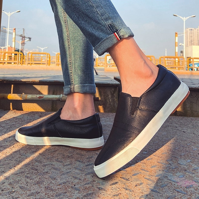 Menns elegante loafers, komfortsko for urban stil, allsidige og sklisikre herresko.