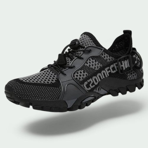 Pustende mesh vannjoggesko for menn, gir komfort og god ventilasjon. Ideell for sommer.