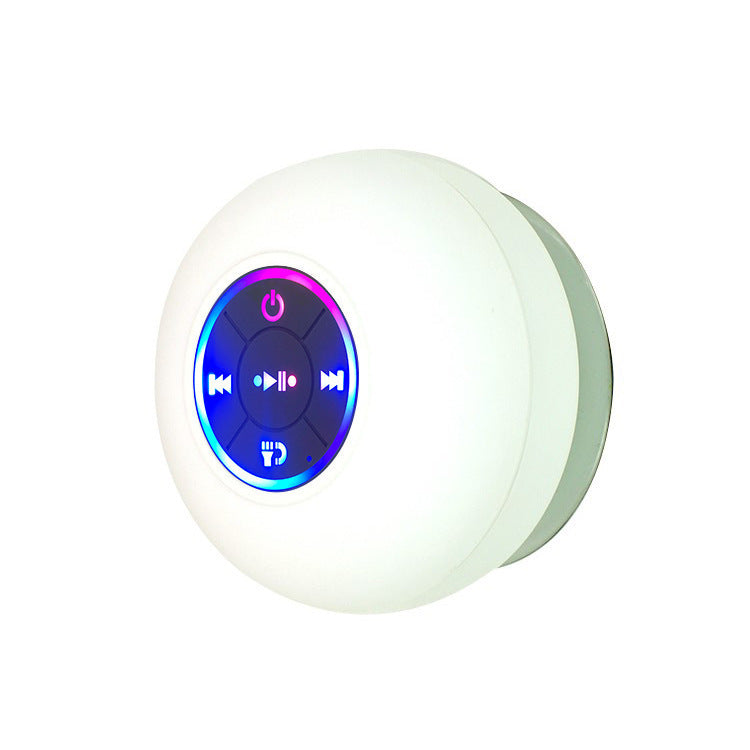 Liten, men kraftig: Bluetooth dusjhøyttaler med LED-lys og håndfri samtaler.