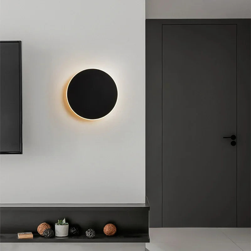 Energisparende LED-vegglampe, moderne designlampe for et minimalistisk og funksjonelt hjem.