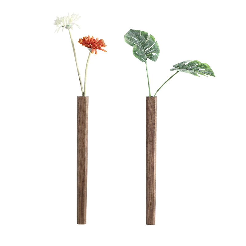 Moderne hengende veggvase-sett for friske blomster og planter, minimalistisk design for stilfullt hjem.