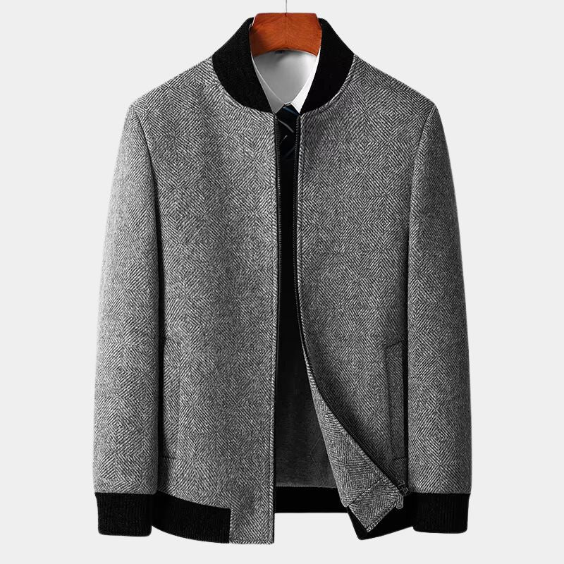 Allsidig herre slim fit frakk for høst og vinter. En stilren og moderne frakk for den motebevisste mannen.