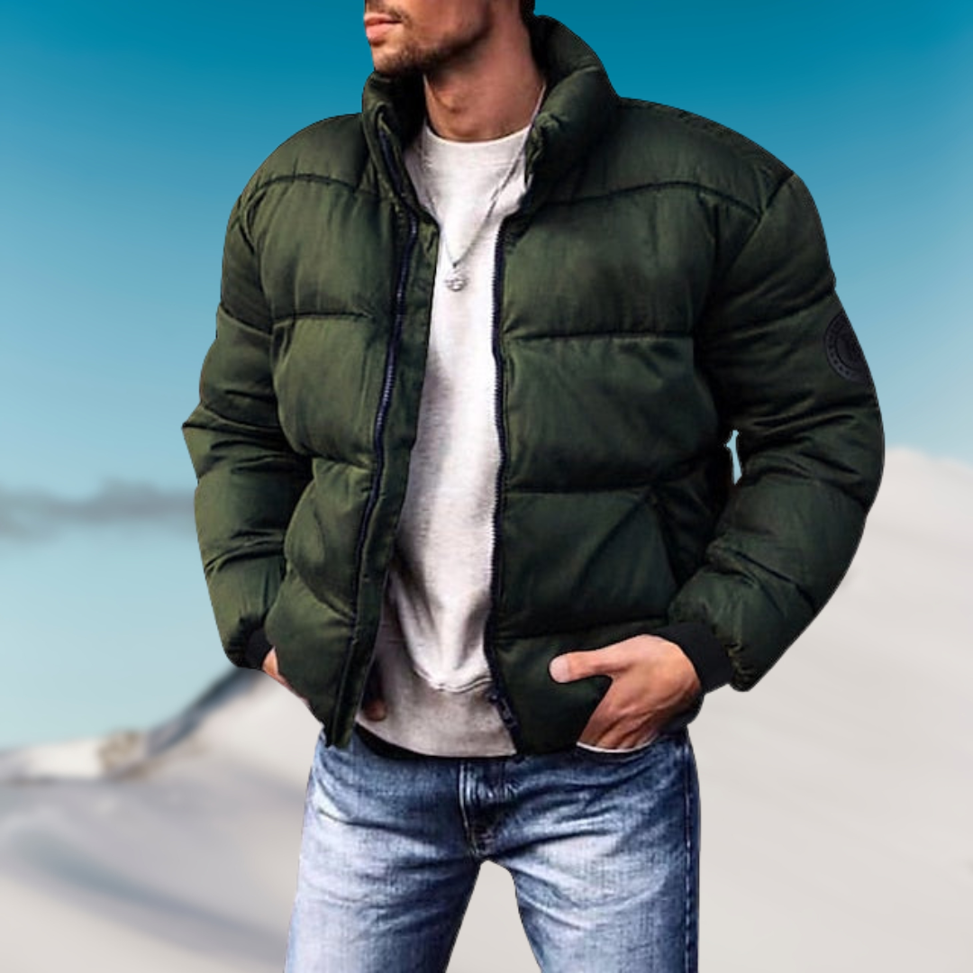 Warme, isolierte Herrenwinterjacke in Dunkelblau, ideal für kalte Tage