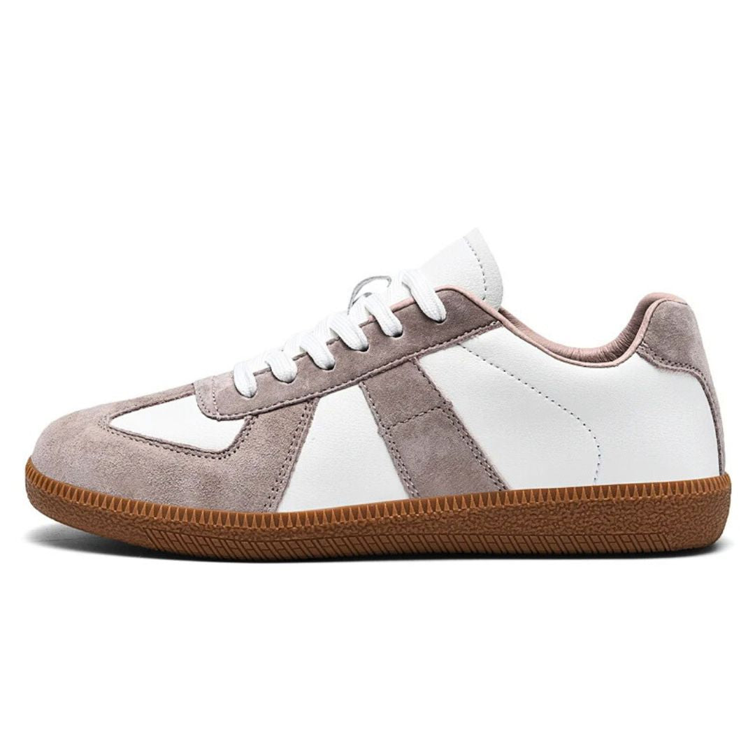 Behagelige herresneakers med komfortabel gummisåle, perfekt som hverdagssko.
