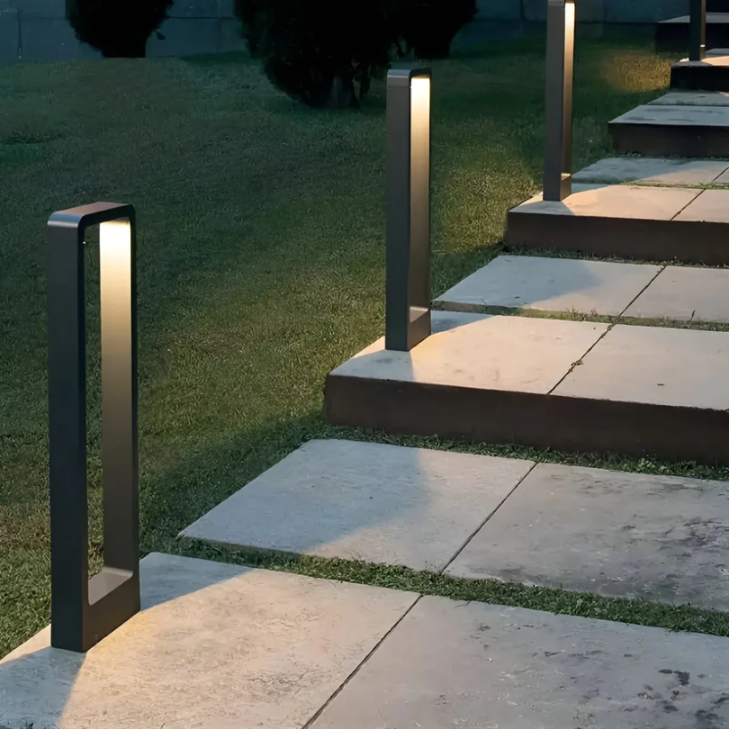 Magisk utebelysning med LED hagelys. Forvandle uteplassen med designlys og energieffektiv belysning.