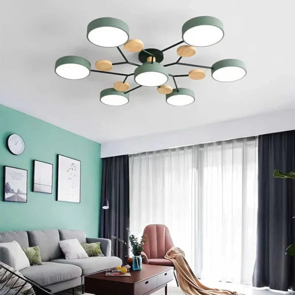 Justerbar LED-taklampe med dimbar funksjon. Moderne designlampe som gir fleksibel belysning til hjemmet.