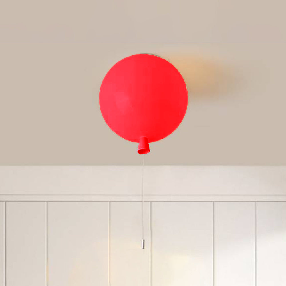 Kvalitets LED taklampe, rund og moderne. Perfekt for soverom og barnerom. Gir jevnt, mykt varmhvitt lys.