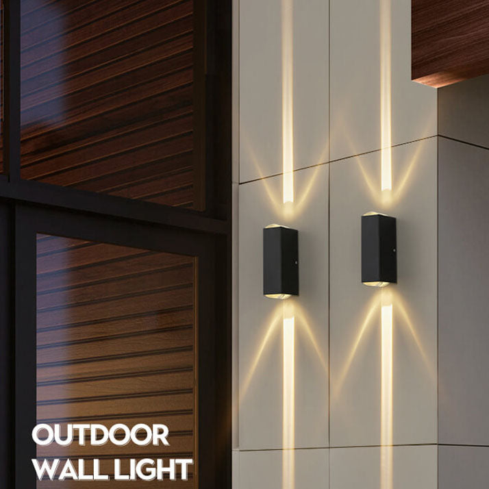 Moderne rektangulær vegglampe i sort design. Ideell LED utebelysning for terrasse, hage og fasade.