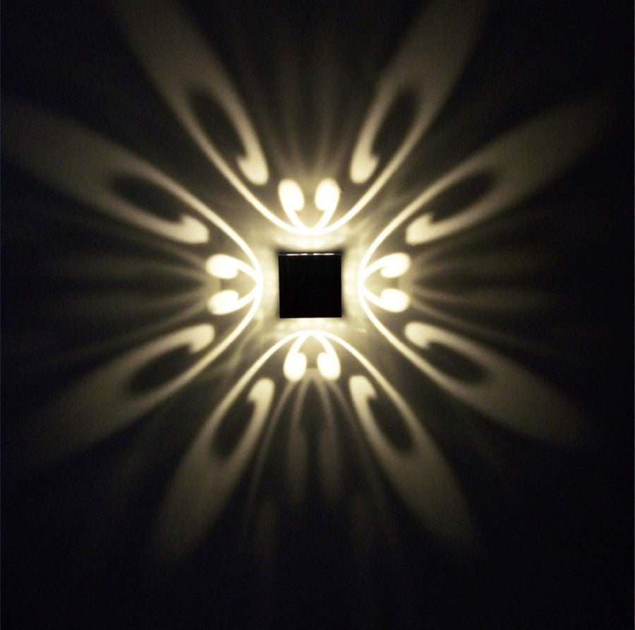 Veggmontert LED-belysning med fjernkontroll. Skap stemning med fargeendrende lys for soverom/restaurant.