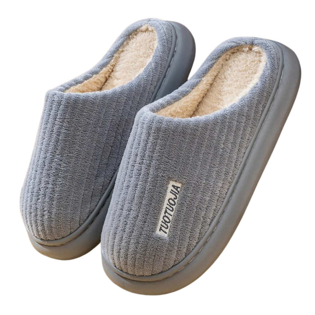 Myke plysj dame tøfler med memory foam for ultimat komfort og varme hjemme.