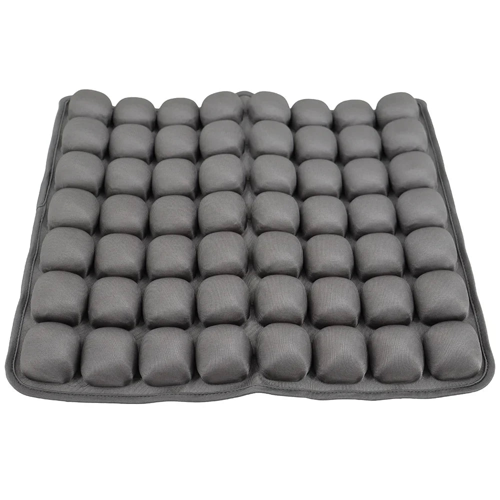 Oppblåsbar justerbar sittepute for optimal komfort. Ergonomisk støtte til kontor, hjem eller reise.