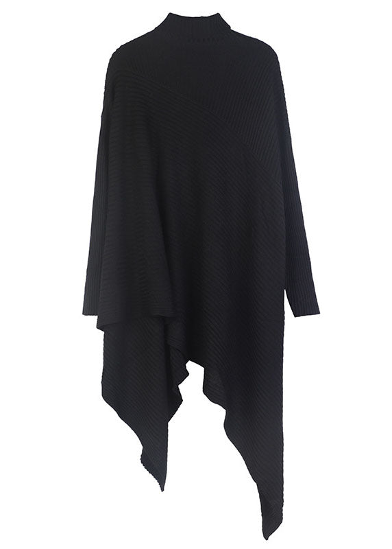 Oversized damegenser med asymmetrisk design i myk strikk. Komfortabel og stilig for hverdag og casual bruk.