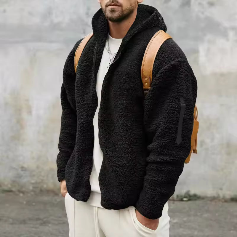Myk herre hettegenser i fleece med glidelås, oversized passform for avslappet fritid og hverdagskomfort.