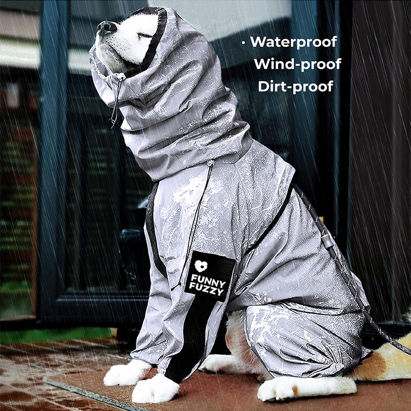 Turklær for hund: Pustende og vanntett hunderegnfrakk med refleks, perfekt for lange turer i regn.