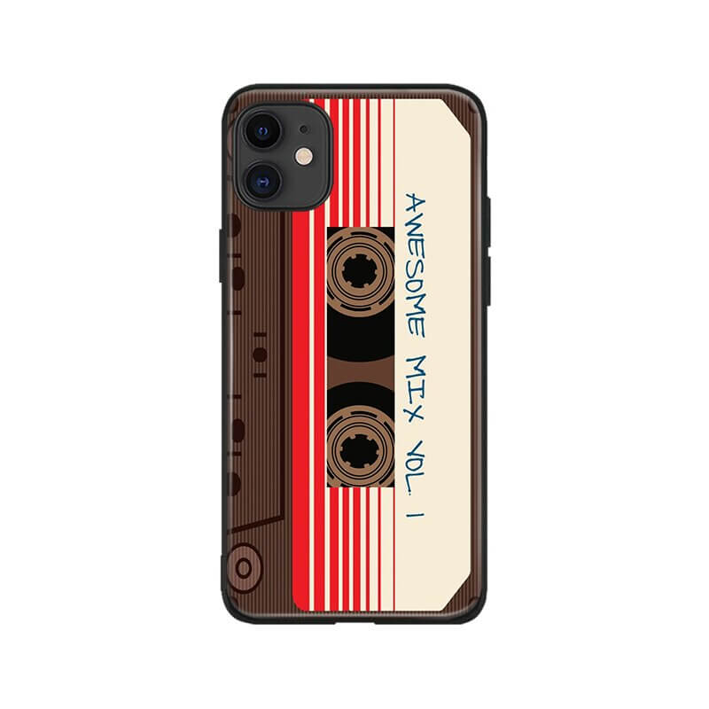 Unikt retro kassett mobildeksel for iPhone. Støtsikkert og stilfullt tilbehør i silikon/TPU.