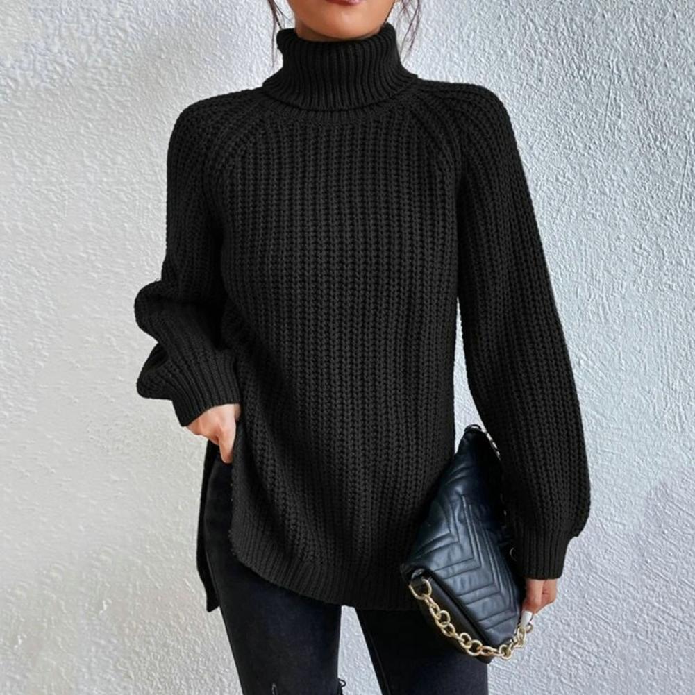 Chic langermet turtleneck kvinnegenser i ribbestrikk. Perfekt for høst/vinter og en moteriktig look.