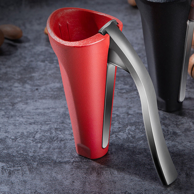 Nøtteknekker, essensielt kjøkkenutstyr for valnøtt, pekannøtt og hasselnøtt. Ergonomisk design.