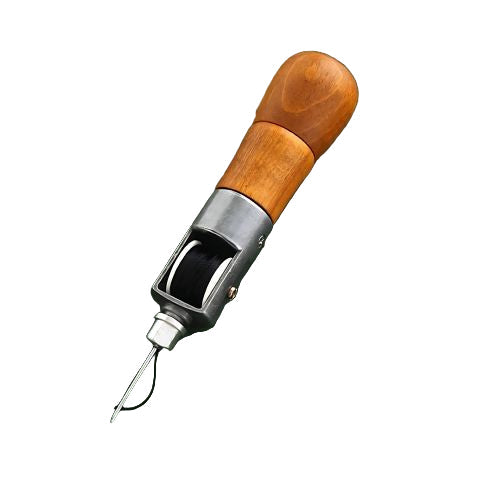 Robust håndsysett for lærarbeid med diverse syverktøy og tråd. Ideelt for lærsying, DIY-prosjekter.