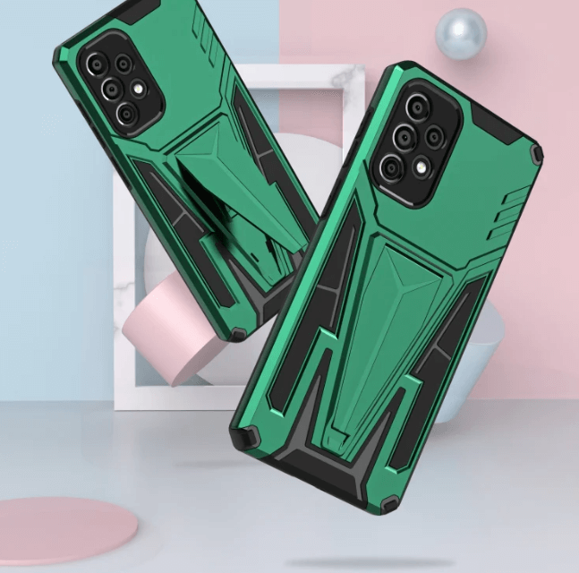 Solid Samsung Galaxy A-serie mobilcover. Støtsikker beskyttelse og integrert sammenleggbart stativ.
