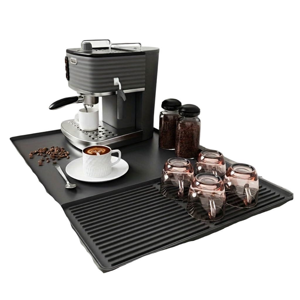 Sølfri silikon kaffematte 2-i-1 for et rent og organisert kaffehjørne. Optimal benkebeskyttelse.