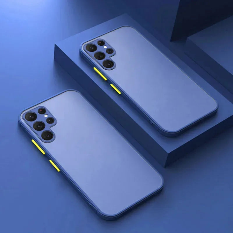 Samsung S25 deksel med forbedret grep og matt overflate. Støtsikkert og slankt design beskytter mot skader.