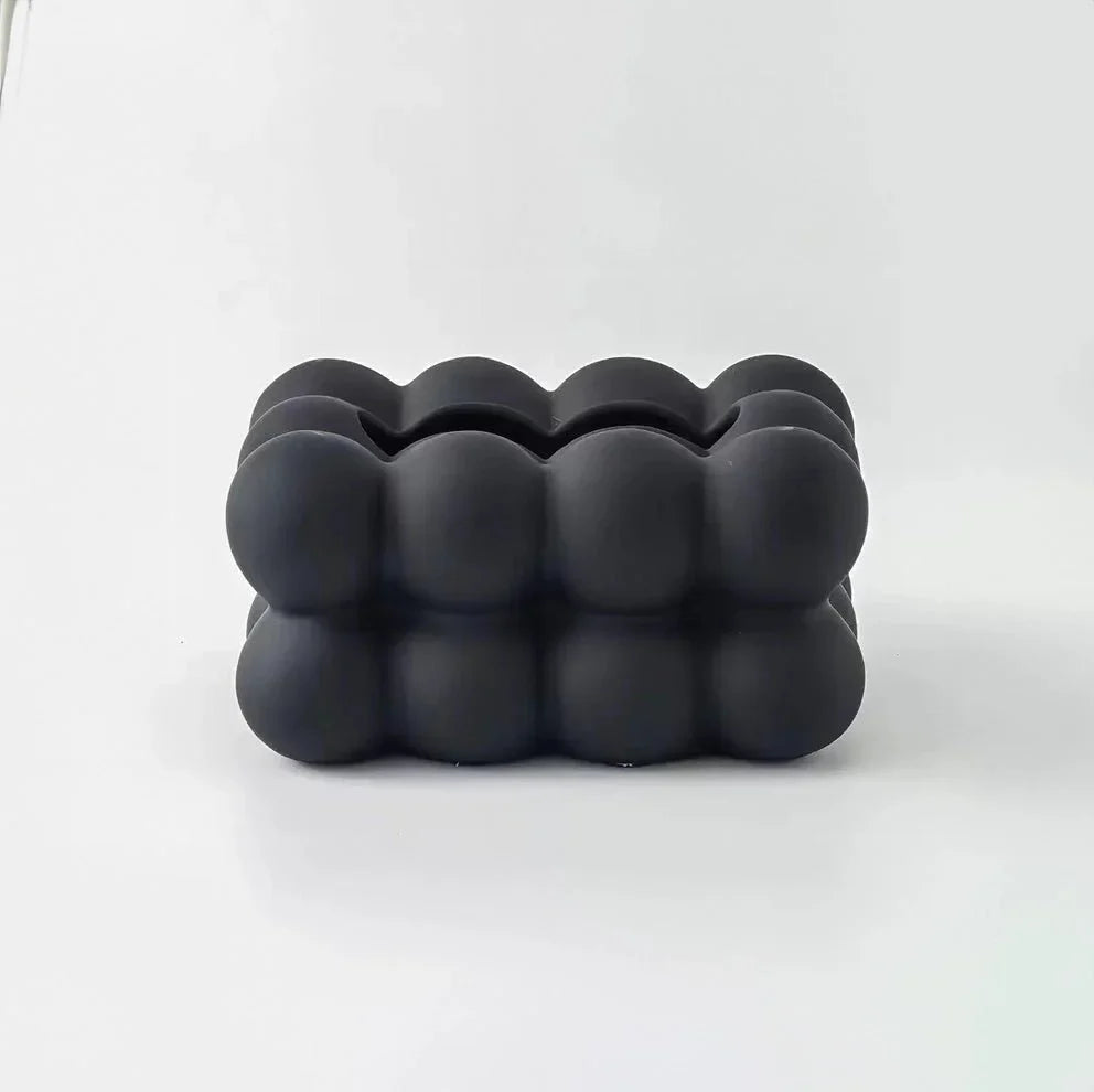 Moderne bobleformet vevsboks. Fargerik og stilfull papirholder som løfter interiøret i ethvert moderne hjem.