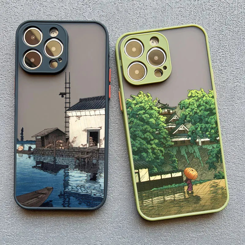 Lettvekts iPhone deksel i slankt design. Gir ripebeskyttelse og moderne estetisk utseende.