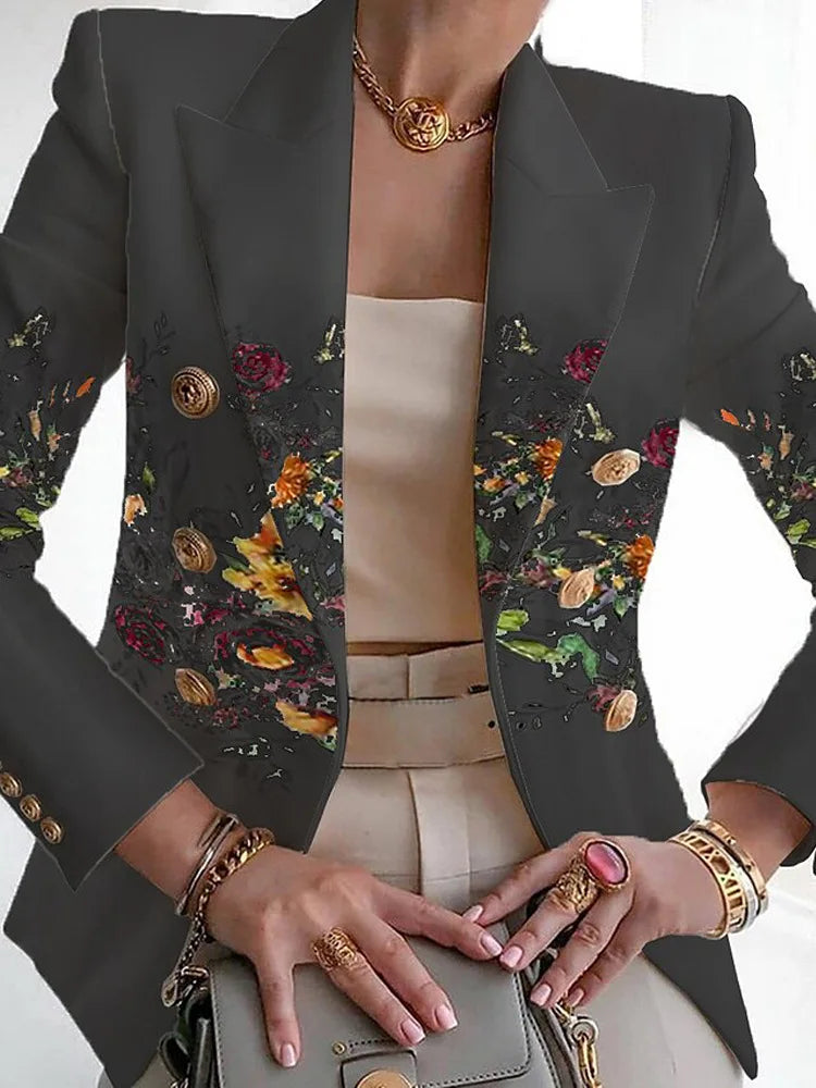 Moderne kvinners blazer for en avslappet, men stilren hverdag. Allsidig blazer for uformelle antrekk.