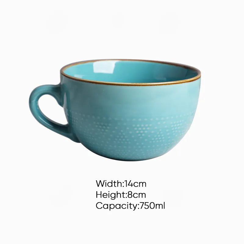 Fargerikt keramisk kaffekrus med stor kapasitet, 750 ml. Elegant design for te og varme drikker.