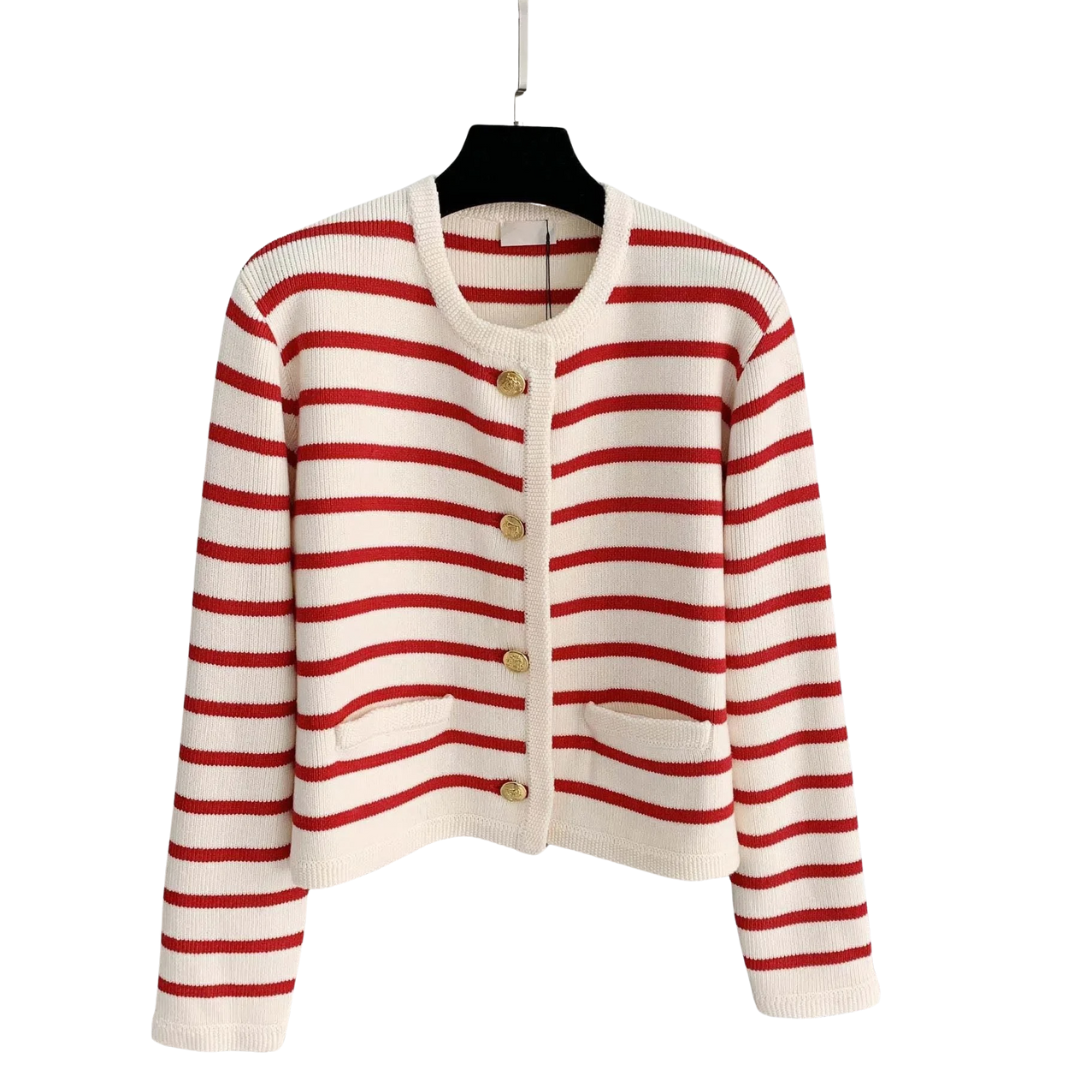 Svart og rød stripete strikkejakke for dame, elegant og komfortabel cardigan.