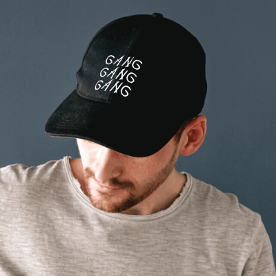 Sporty svart hodeplagg: justerbar baseballcaps for menn og kvinner, ideell for solbeskyttelse.