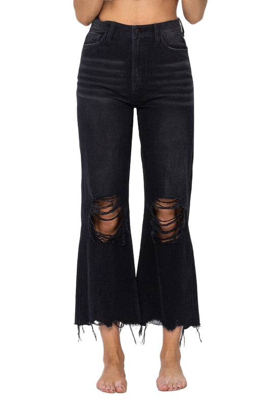Svarte damejeans med høy midje og crop flare-passform, vintage 90-tallsstil. Perfekte hverdagsjeans.