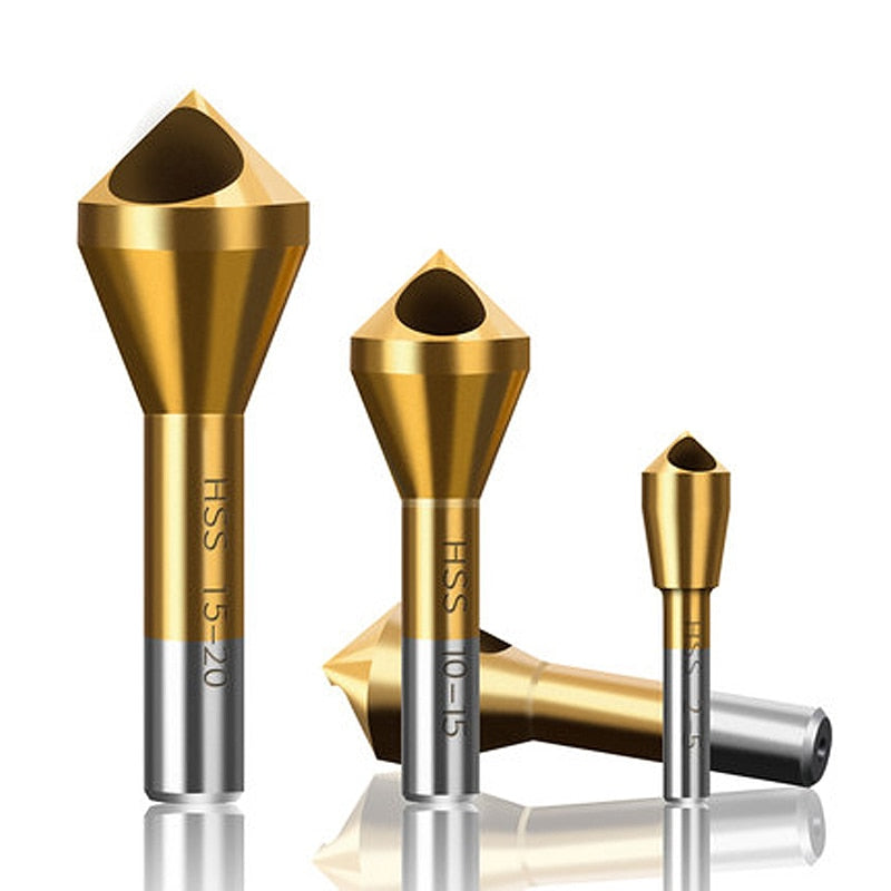 Titan forsenkerbor for presise hull i treverk og metall. Robust bor for trebearbeiding og DIY.