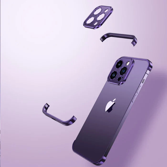 Svart ultratynt iPhone deksel fra siden. Understreker slank design og god passform.