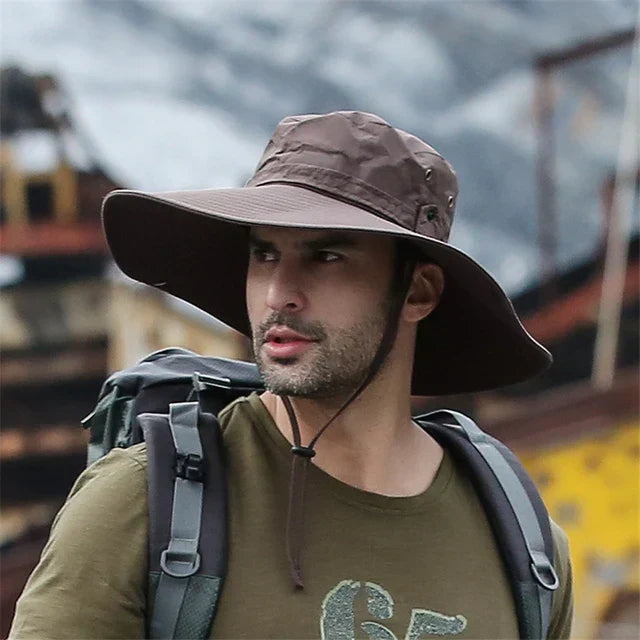 Slitesterk unisex bøttehatt med justerbar hakestropp, utmerket som solhatt, fiskehatt og turhatt for alle.