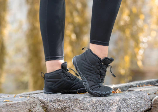 Komfortable unisex termiske barfotsko. Perfekt som vintersko med bred tåboks for varme føtter.