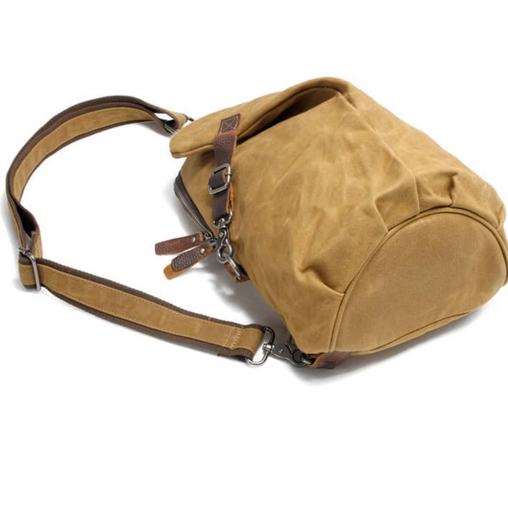 Allsidig grå brystveske, unisex og vanntett. Ideell for lagring av verdisaker på reise.